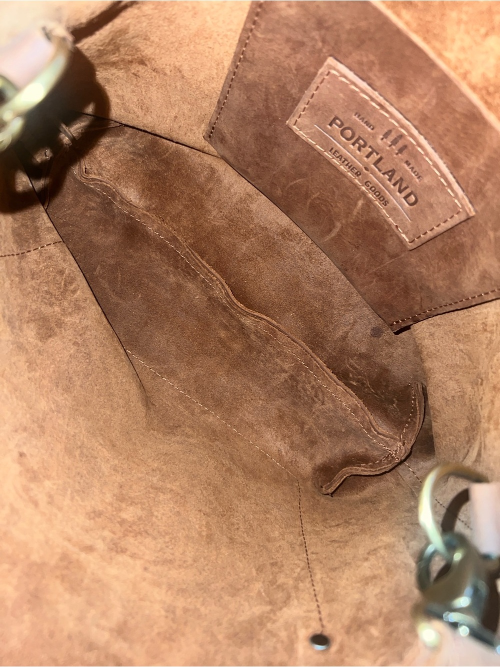 Portland Leather Goods OG Cocoa Medium Classic Crossbody - Picture 5 of 11